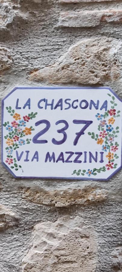 Апартаменты La Chascona Di Farnese Casa Di Tufo Nel Borgo Экстерьер фото